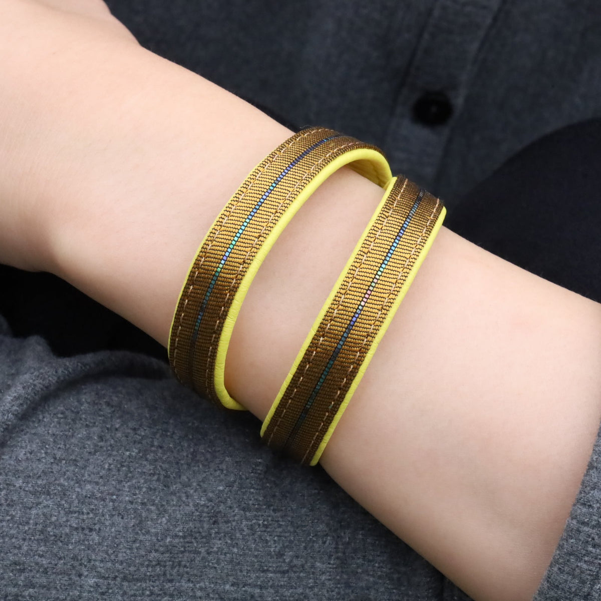 Eterna Yellow Gold