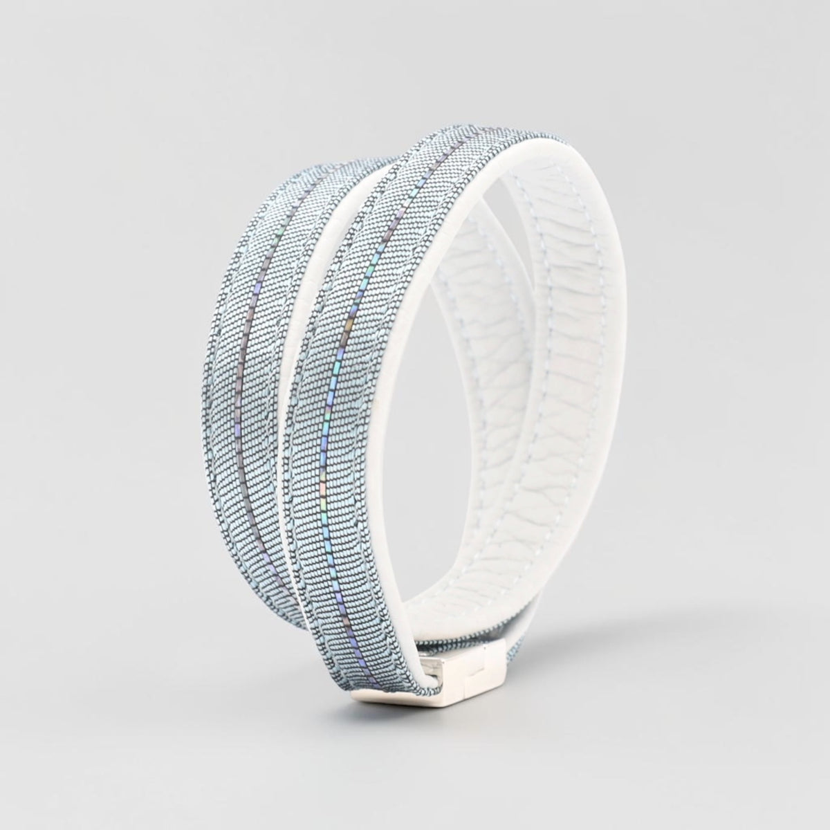 Eterna Pale Blue