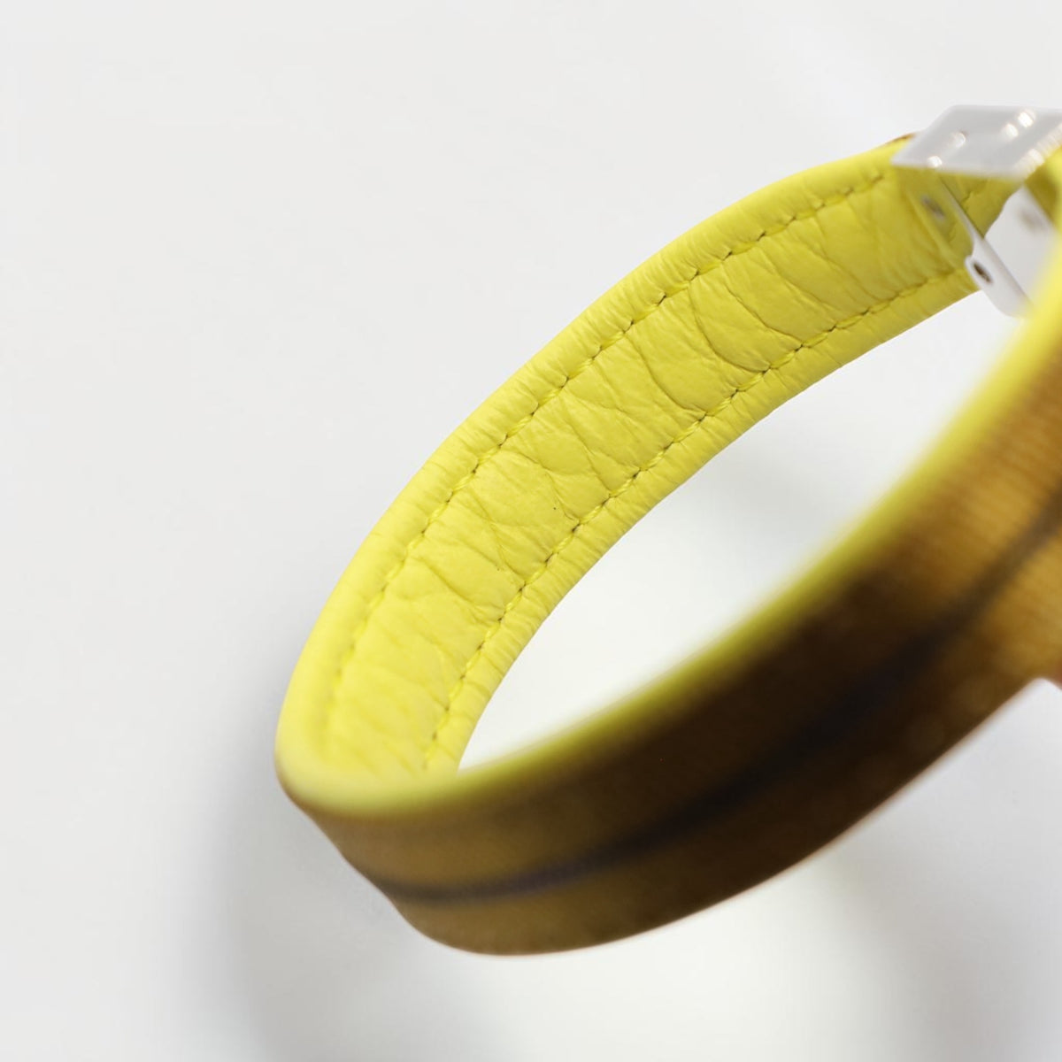 Luna Yellow Gold